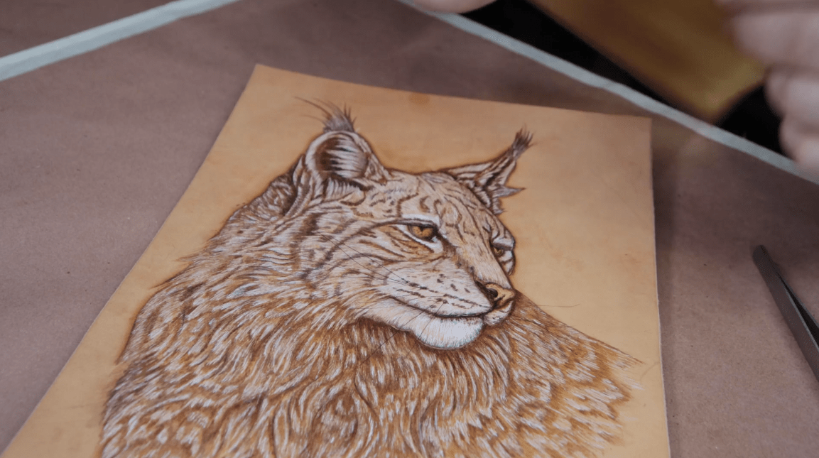 Bobcat Figure Carving with Daniel Reach - Learn Leathercraft