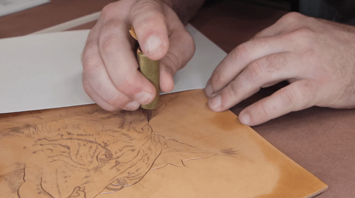 Bobcat Figure Carving with Daniel Reach - Learn Leathercraft